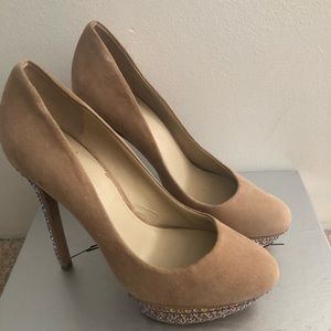 B by Brian Atwood platform  pump crystal size 9